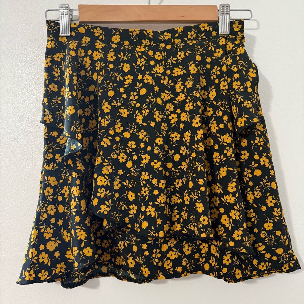 Topshop Yellow and Black Ruffled Mini Skirt